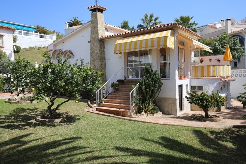 Fantastic villa in the municipal district of Caleta de Velez.