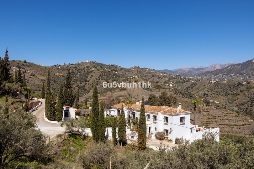 Torrox, Costa del Sol East, Málaga, Spain - Villa - Detached