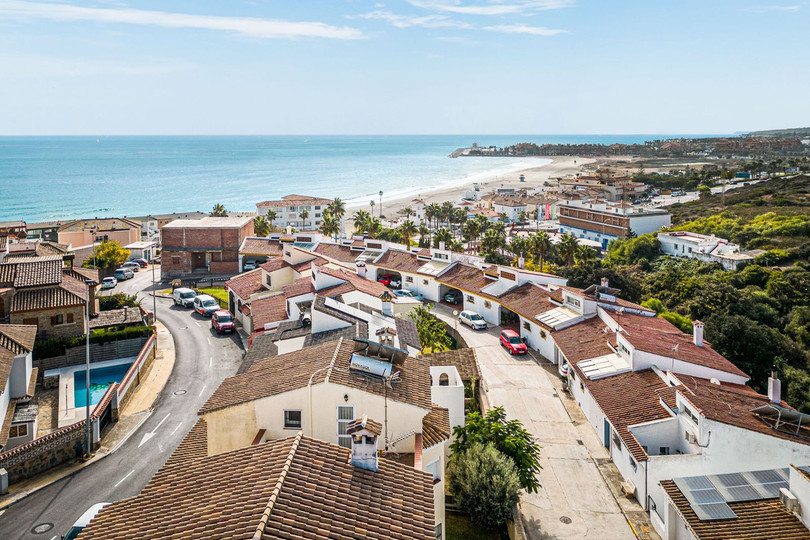 Torreguadiaro, Costa del Sol, Cádiz, Spain - Townhouse - Terraced