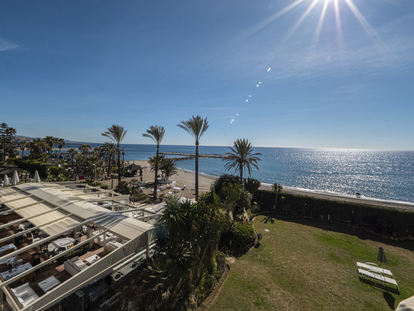 Puerto Banús, Costa del Sol, Málaga, Spain - Apartment - Middle Floor