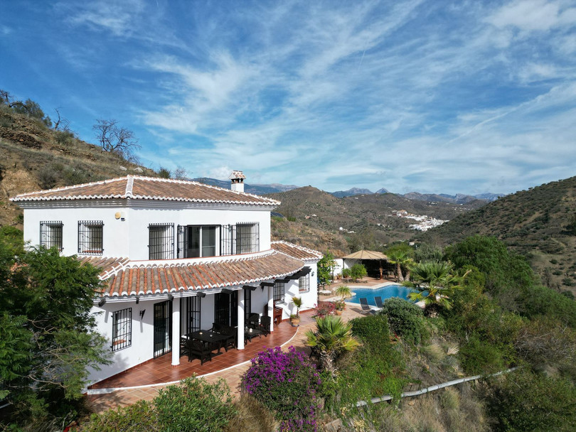 Arenas, Costa del Sol East, Málaga, Spain - Villa - Detached