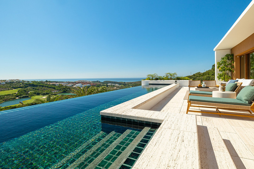 Casares, Costa del Sol, Málaga, Spain - Villa - Detached