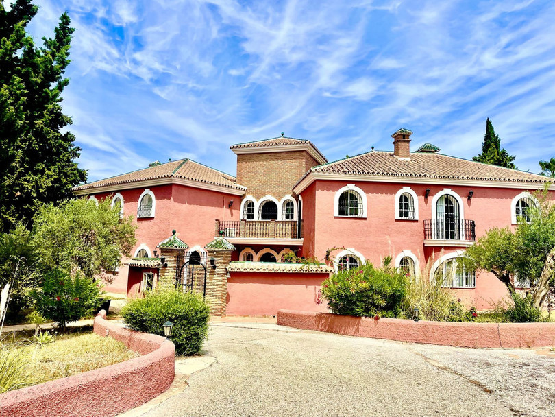 Alhaurín el Grande, Costa del Sol, Málaga, Spain - Villa - Detached