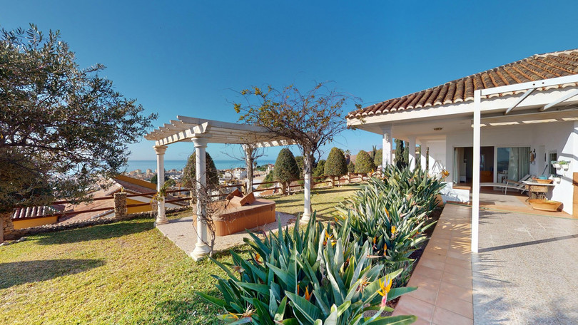 Torrox, Costa del Sol East, Málaga, Spain - Villa - Detached