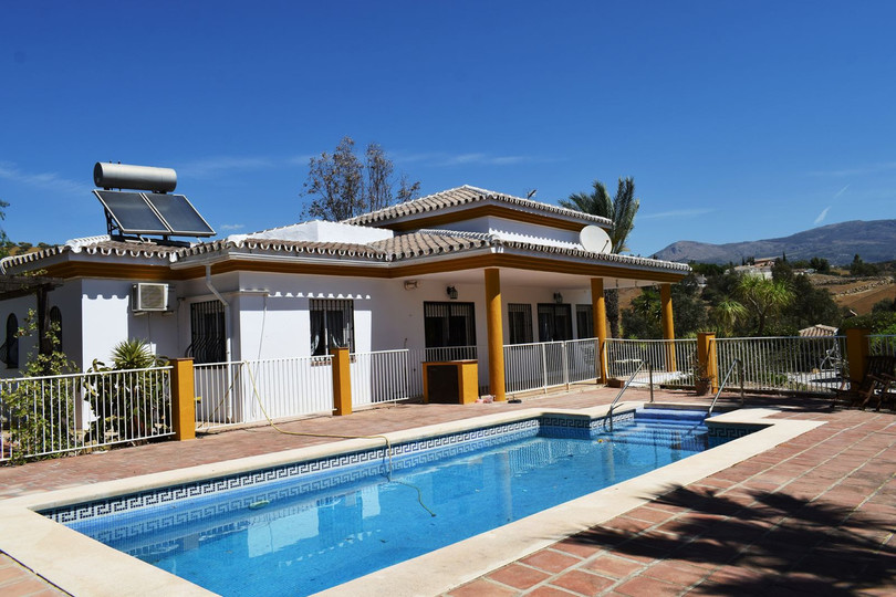 La Viñuela, Costa del Sol East, Málaga, Spain - Villa - Detached