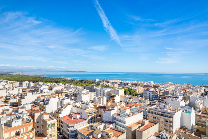 A splendid three bedroom apartment in Guardamar del Segura