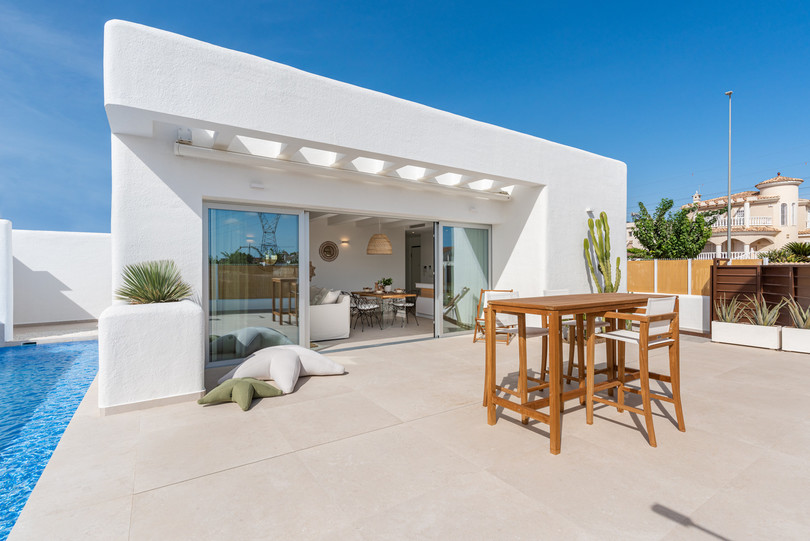 This potential home is located in San Fulgencio, a prestigious area of the Costa Blanca